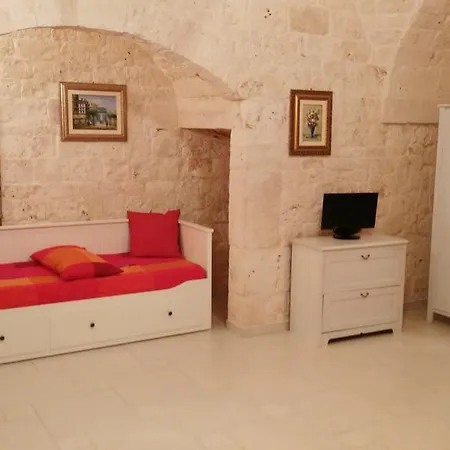 La Pietra